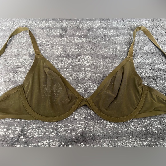 CUUP BRA - Picture 2 of 7